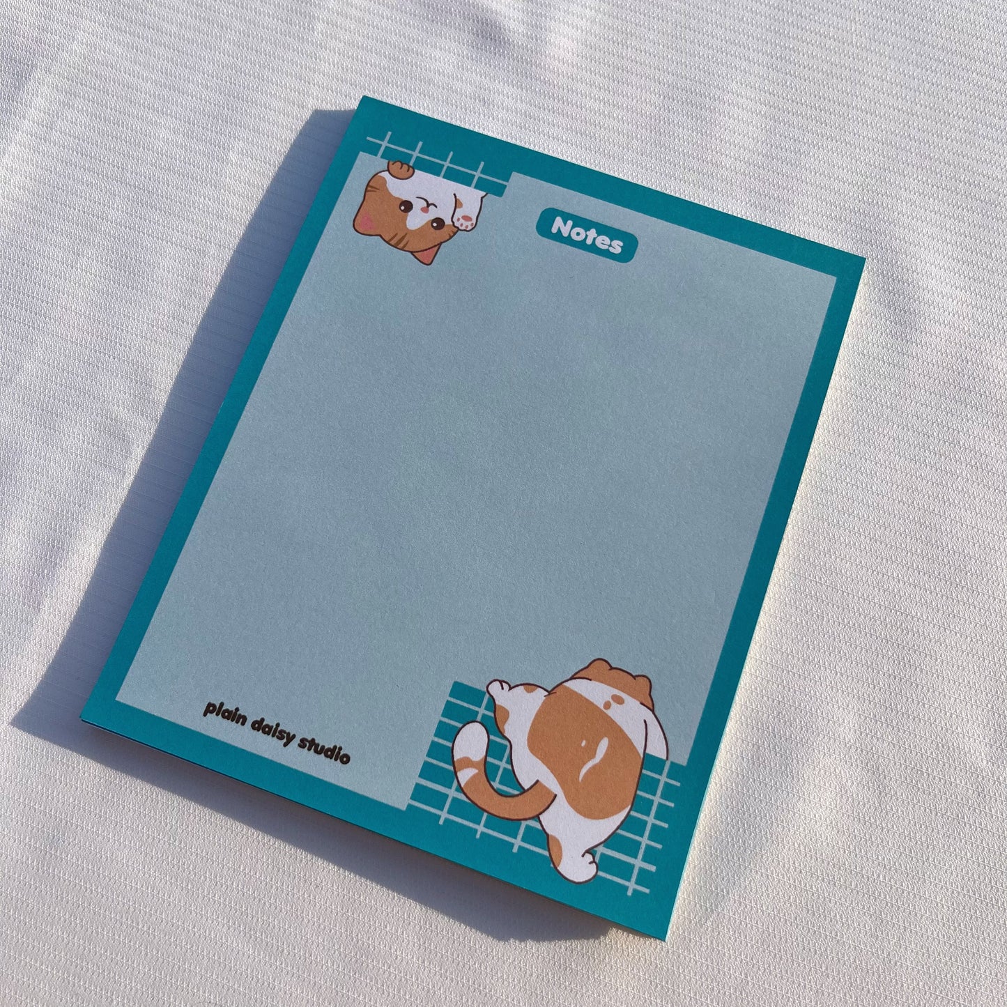 kitty on the wall big memo pad